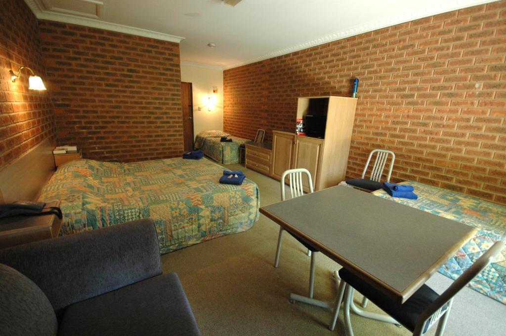 Burra Motor Inn Δωμάτιο φωτογραφία